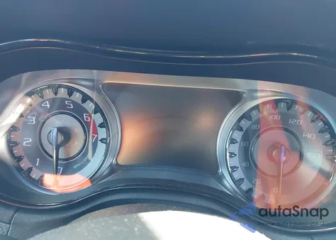 2016 Chrysler 300 300S z USA, uszkodzony, nr VIN 2C3CCABT7GH233918